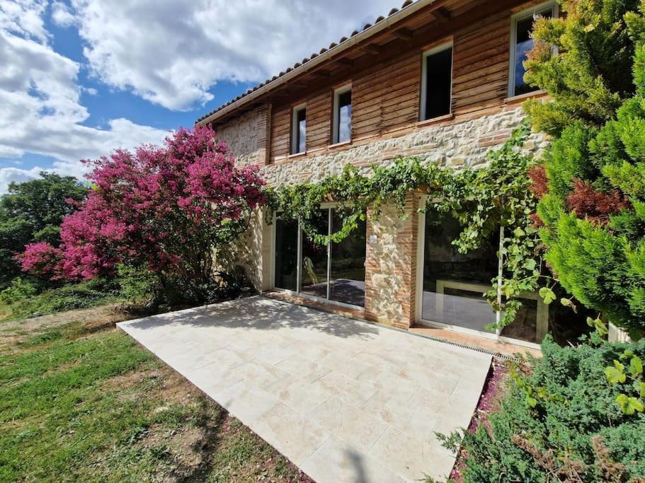 Ferme Ariegeoise, Des Pyrenees *